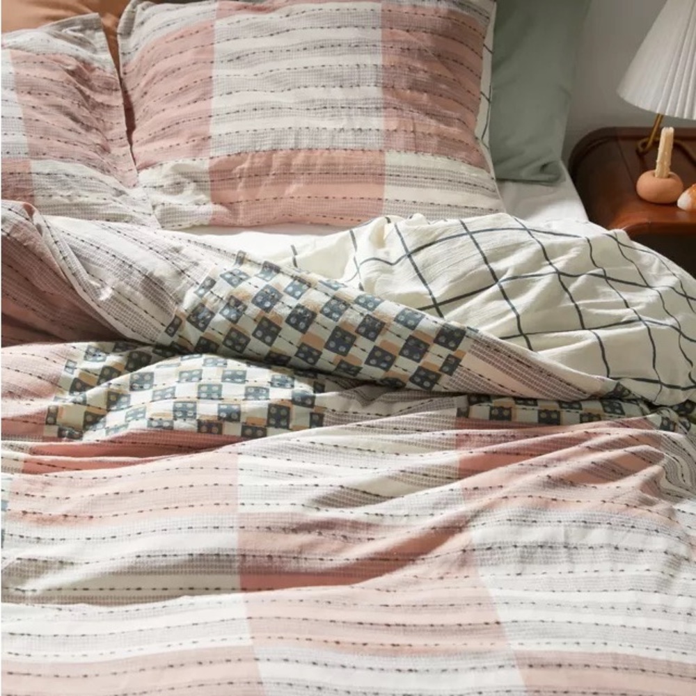 Milas duvet cover king size urban outfitters